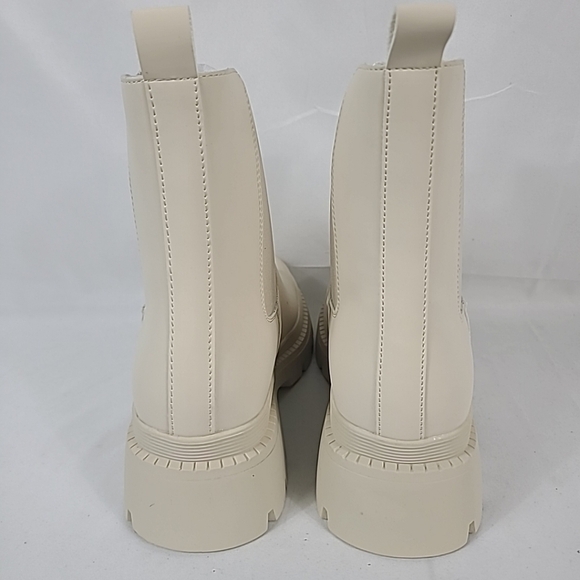NEW Justfab Saydey Chunky Boots- In Ivory Size 8 NIB - Picture 5 of 9
